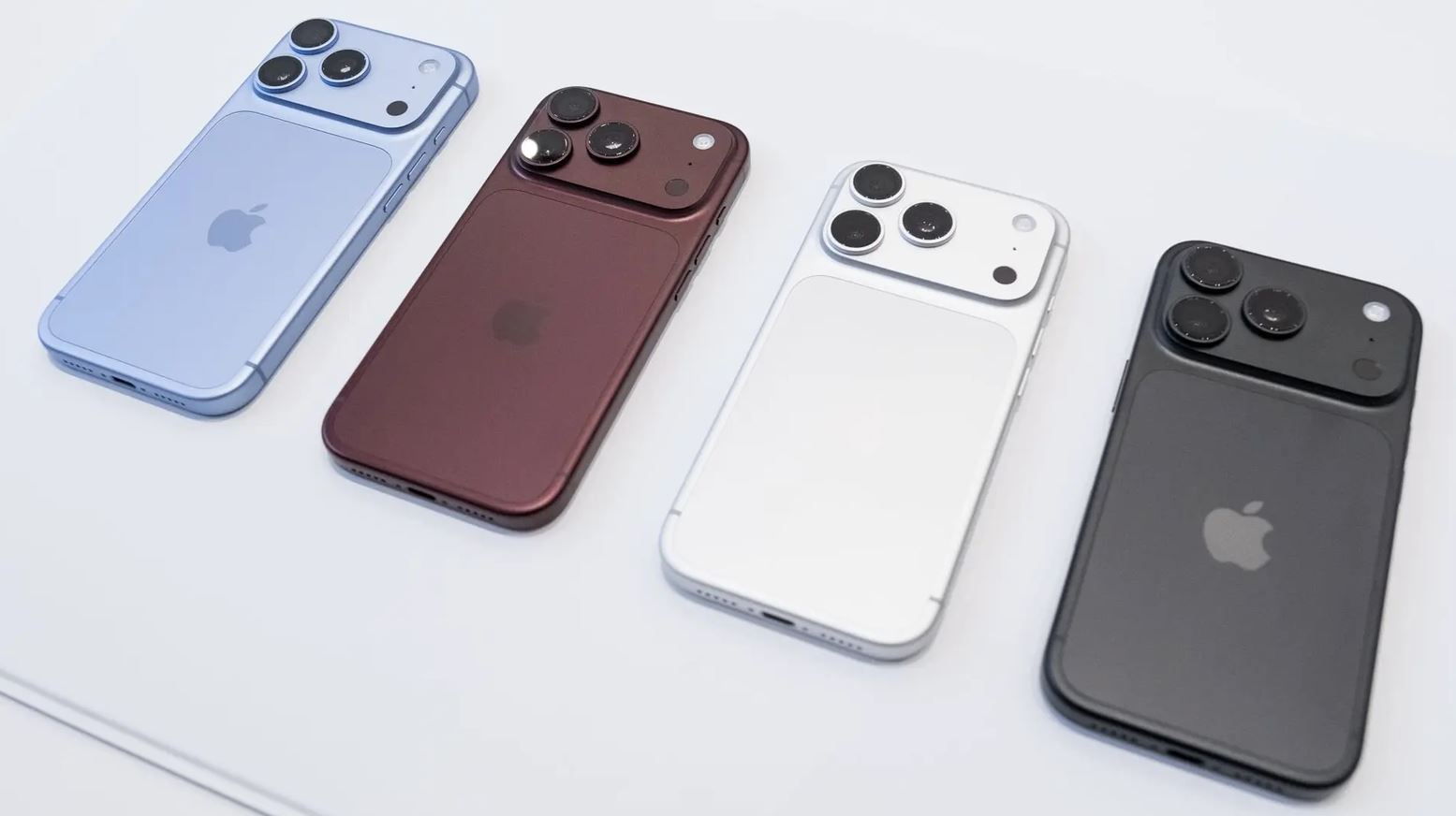 Четыре цветовых варианта iPhone 18 Pro и iPhone 18 Pro Max