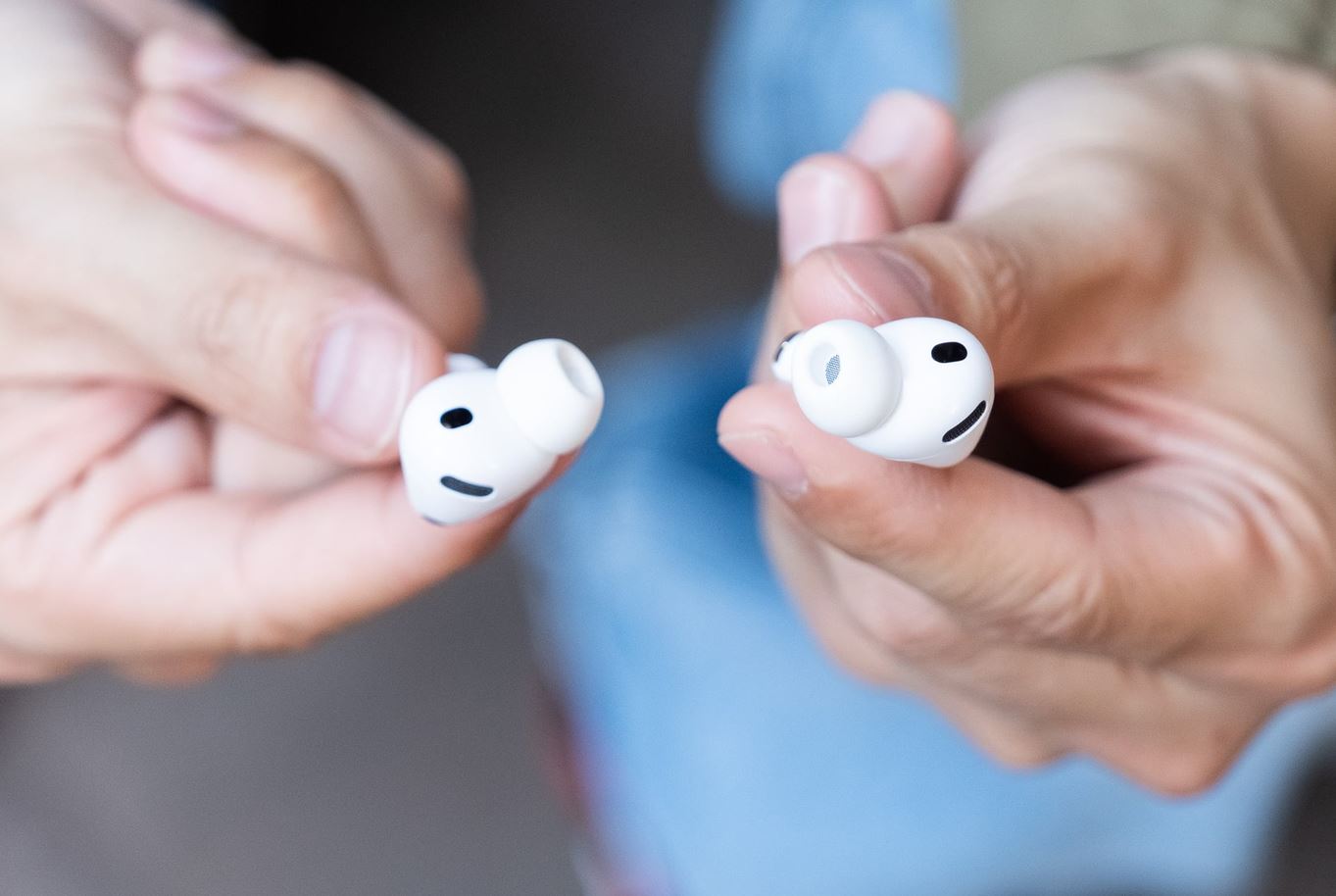 Концептуальный дизайн будущих AirPods с визуальными сенсорами