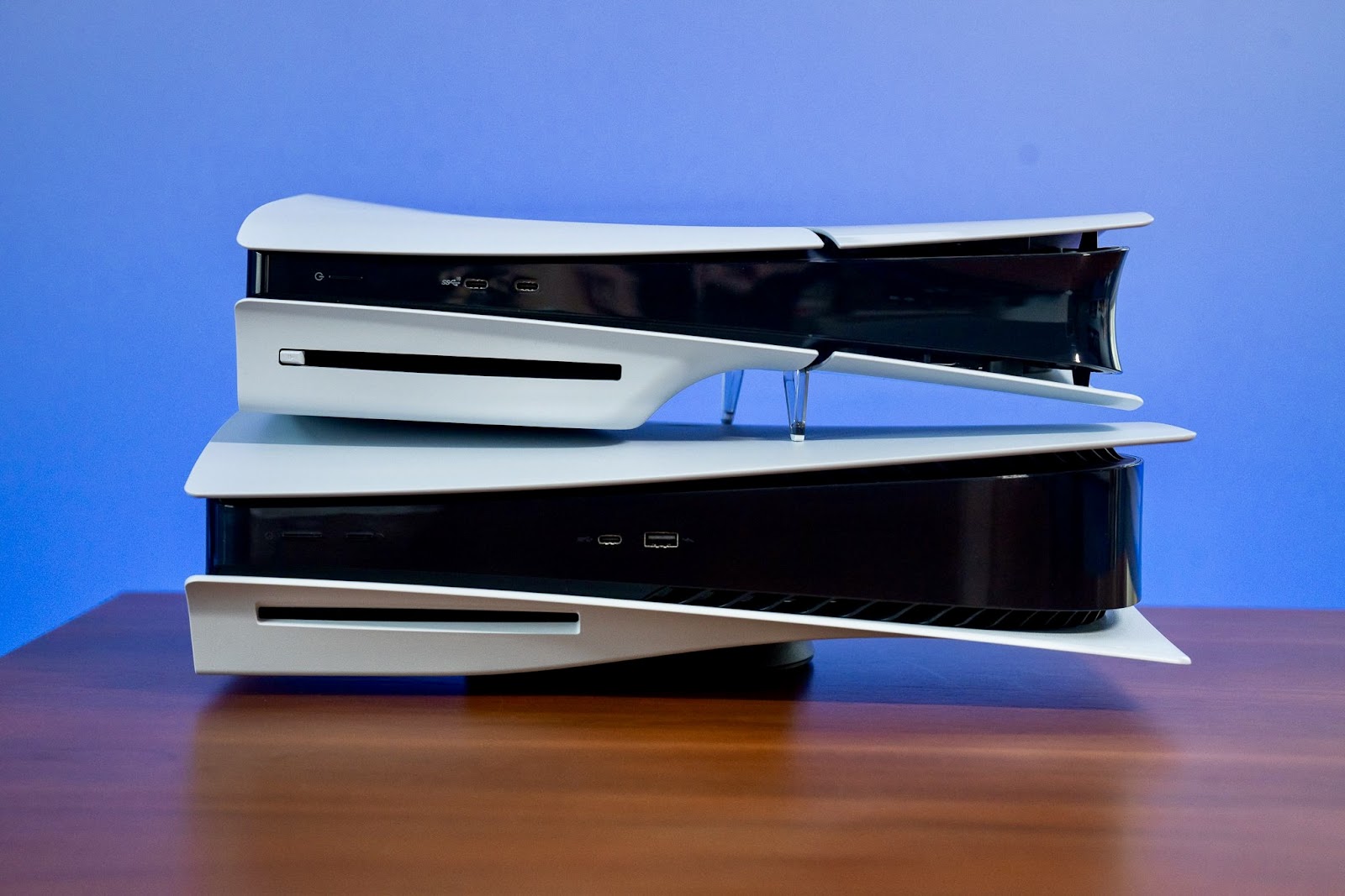 Чем отличаются PlayStation 5 и PlayStation 5 Slim. Разница между ...