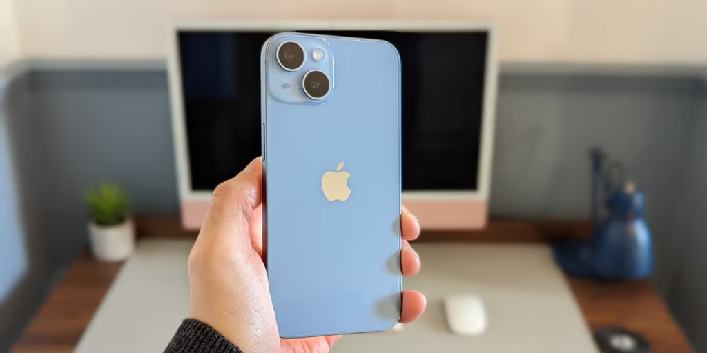 iPhone 14