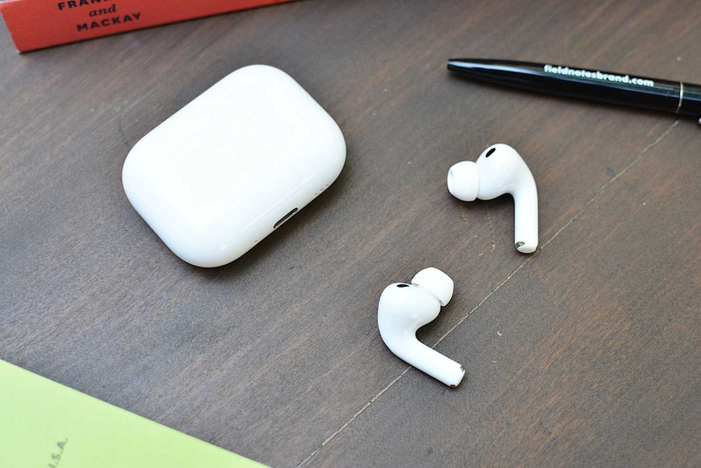 AirPods Pro 3 с кейсом