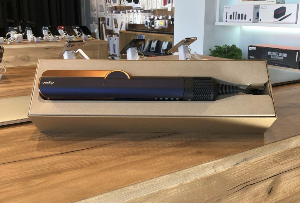 Выпрямитель Dyson Airstrait HT01