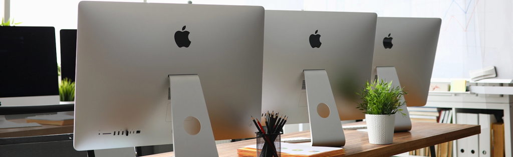 Три моноблока iMac