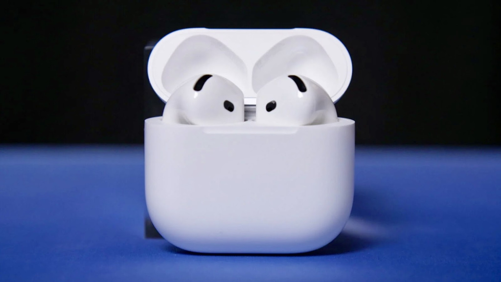 AirPods 4