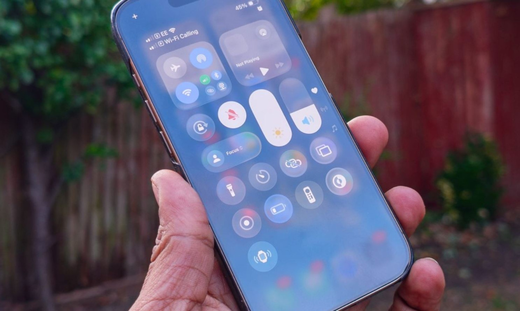 iOS 27
